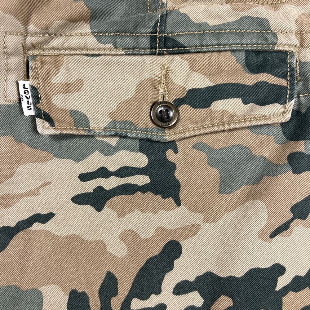 Levi’s White Tab 100% Cotton Camouflage Chino Pants Size 34x29 - Picture 12 of 13